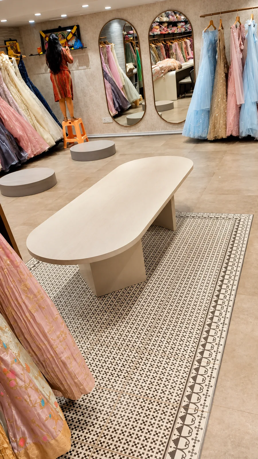Boutique interior finishes